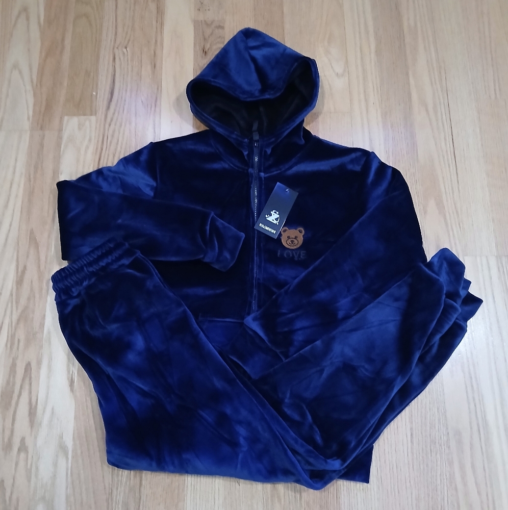 2 Piece Teddy Sweatsuit Lining/Hoodie/Joggers Fall/Winter Size S/M Women